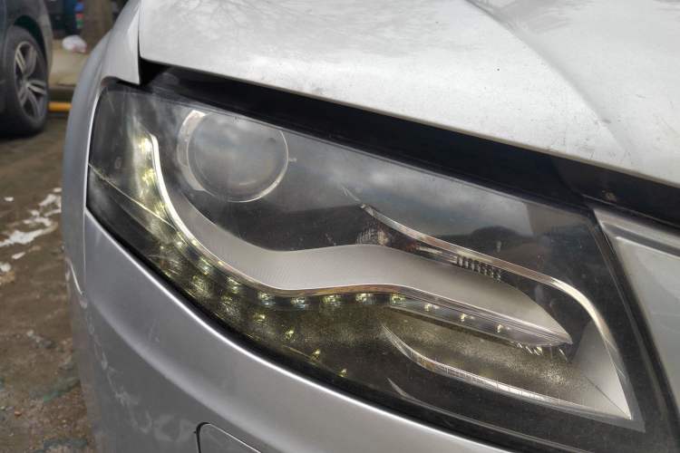 Used Audi A4L 2011 2.0 TFSI Comfort Model
