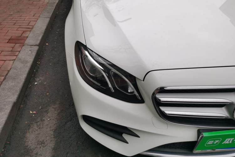 Used Mercedes-Benz E-Class 2016 E 200 L Sport Edition Right Front Headlight