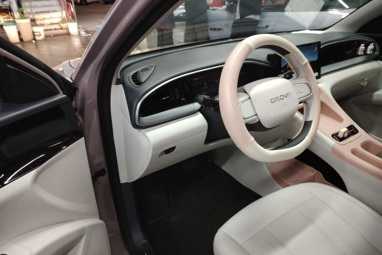 Used Geely Galaxy Geome 2025 310km Youth Edition Driver Seat