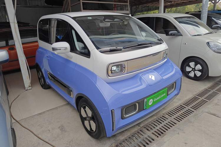 Used Baojun KiWi EV 2023 DJI Edition Lithium Iron Phosphate
