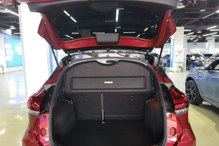 Used Nissan Kicks 2022 1.5L CVT XL Fashion Edition