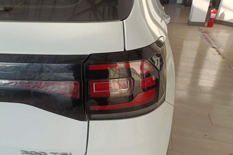 Used Volkswagen Tacqua 2023 200TSI DSG Joy-Connect Edition