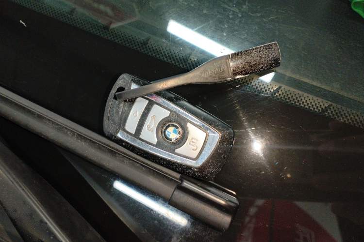 Used BMW 5 Series 2014 525Li Luxury Design Package