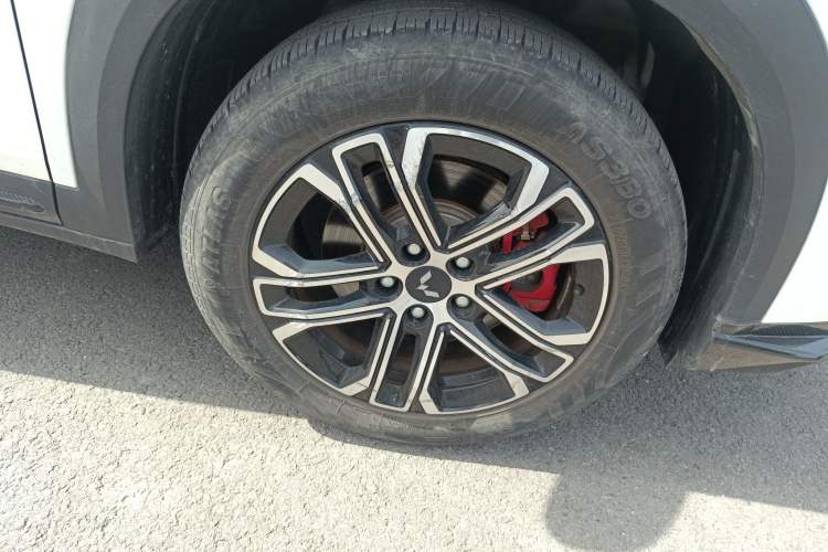 Used Wuling Alvez 2022 1.5T CVT Trendy & Cool Edition