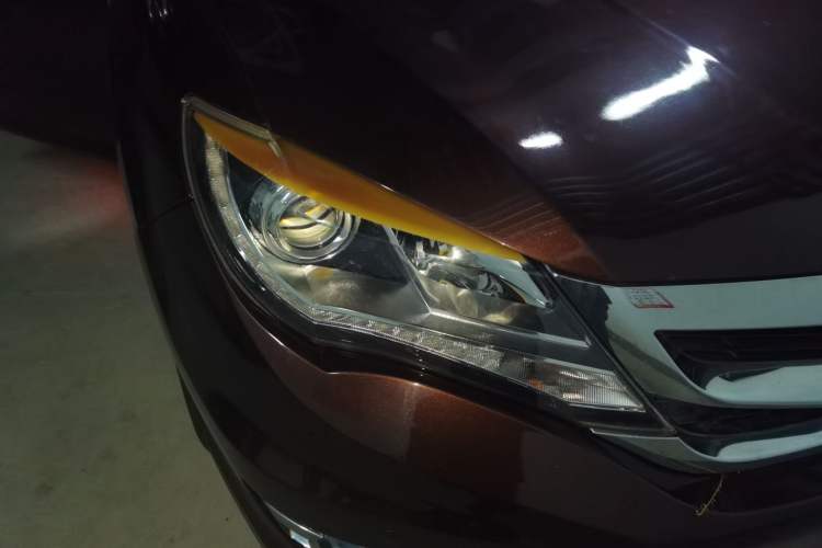 Used BYD S7 2015 2.0T Upgraded Automatic Luxury Version Right Front Headlight