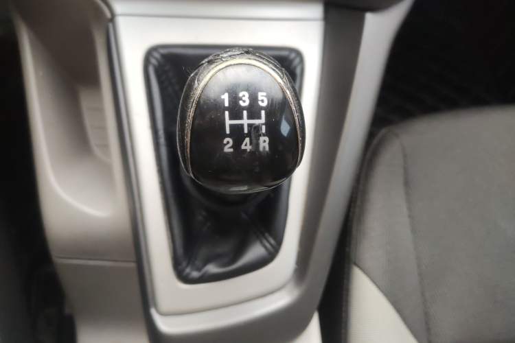 Used Ford Focus 2012 Sedan 1.6L Manual Comfort Model