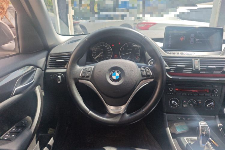 Used BMW X1 2015 sDrive18i Fashion Upgrade Edition
