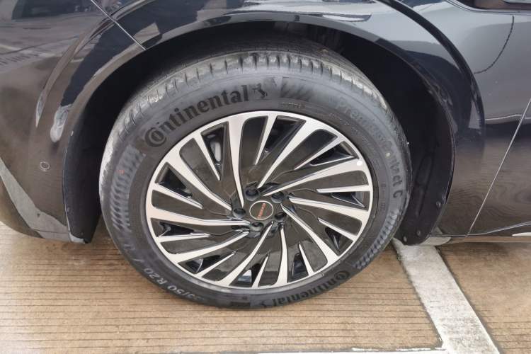 Used EXEED Star Era ET 2024 Extended-Range 240 Ultra All-Wheel Drive
