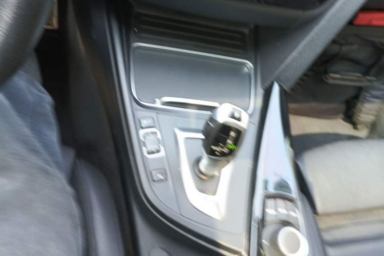 Used BMW 3 Series GT 2018 320i Sport Edition