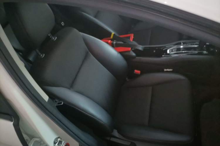 Used Honda Vezel 2020 1.5L CVT Pioneer Edition
