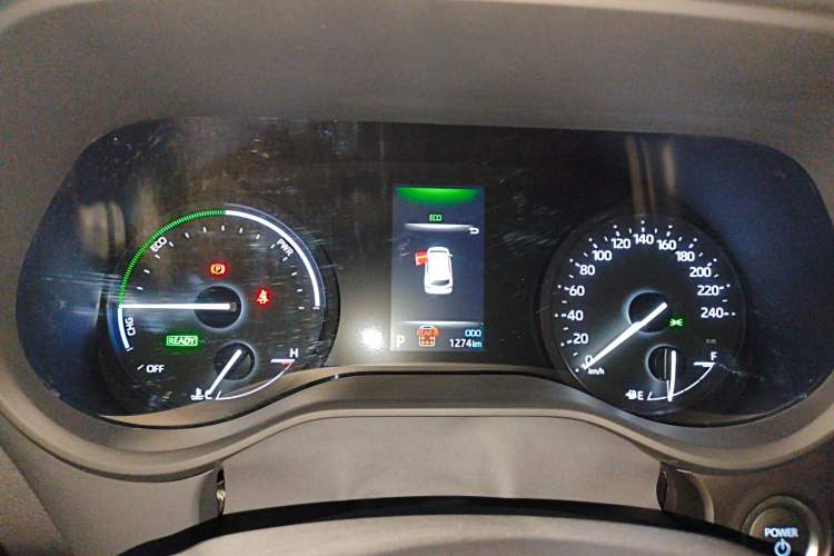 Used Toyota Granvia 2026 Model 2.5L Hybrid Luxury Edition Instrument Cluster