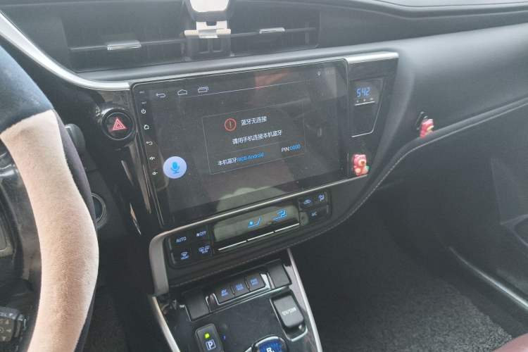 Used Toyota Corolla 2018 Dual-Engine 1.8L E-CVT Smart Edition Audio And AC Panel