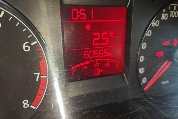 Used Volkswagen Santana 2015 1.4L Manual Fashion Edition