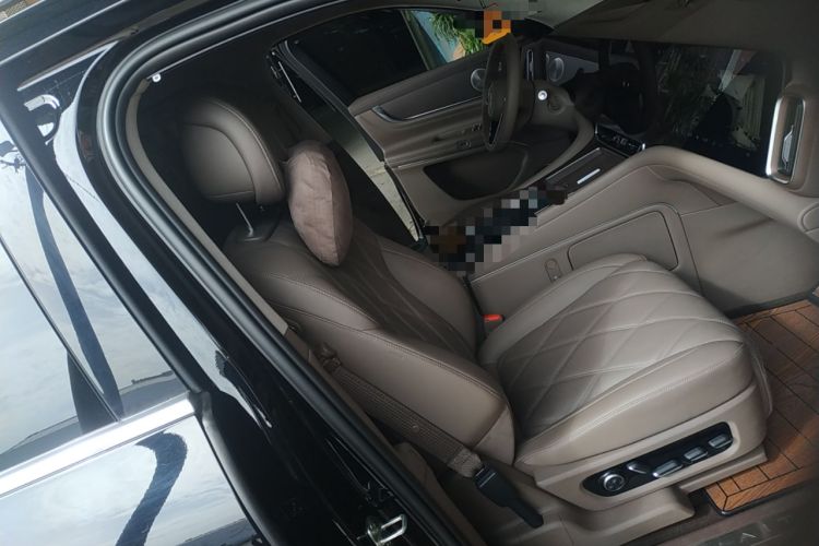 Used Hima AITO M9 2025 Extended-Range Ultra Version 52 kWh 6-Seater