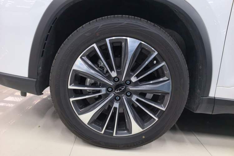 Used Chery Tiggo 8 PRO 2025 390T Two-Wheel Drive Prestige Version I
