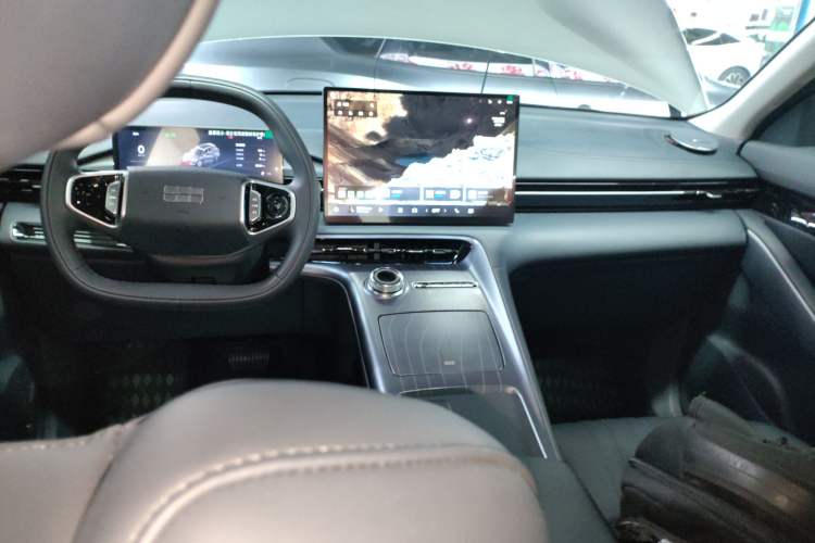 Used Geely Galaxy E5 2026 Model 610km Long-Distance Edition
