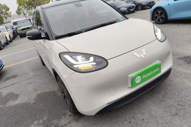 Used Wuling Bingo 2023 410 km Lingxi Deluxe Edition
