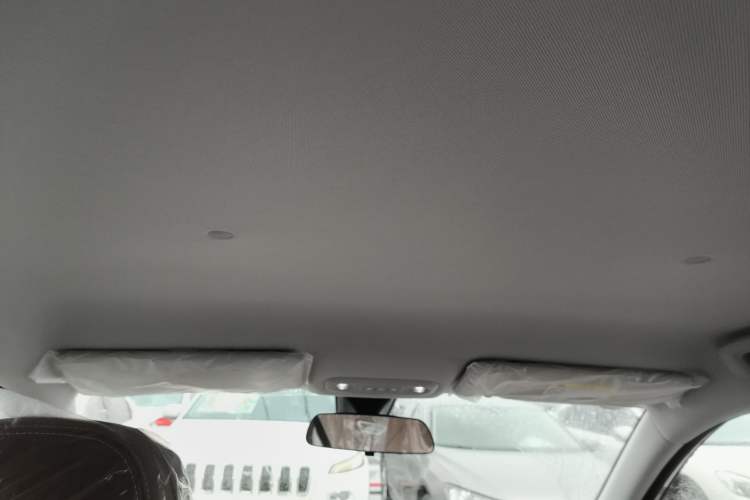 Used Wuling Bingo S 2025 Model 430km Deluxe Edition