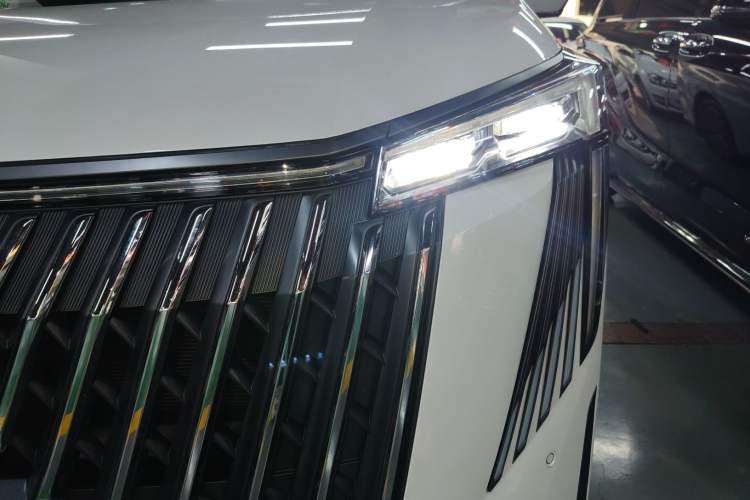 Used GAC Trumpchi M8 2024 Master Series 400T Ultimate Edition Left Front Headlight