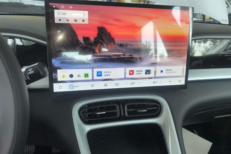 Used Geely Galaxy Geome 2026 Model 310km Dream Edition Audio And AC Panel