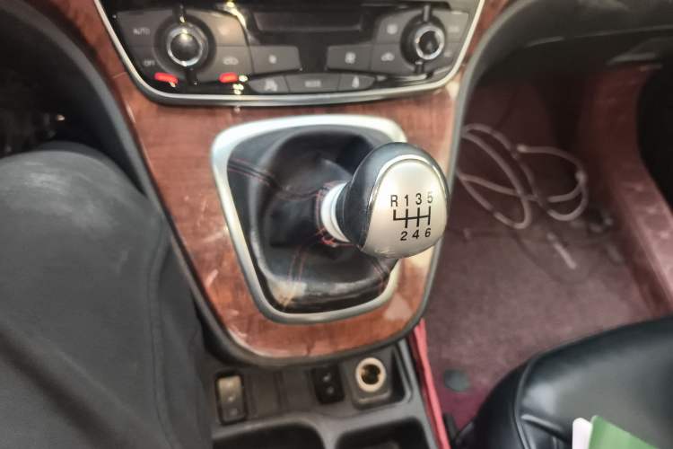 Used Haval H6 2017 Red-Label Sport Edition 1.5T Manual Two-Wheel Drive Elite Model