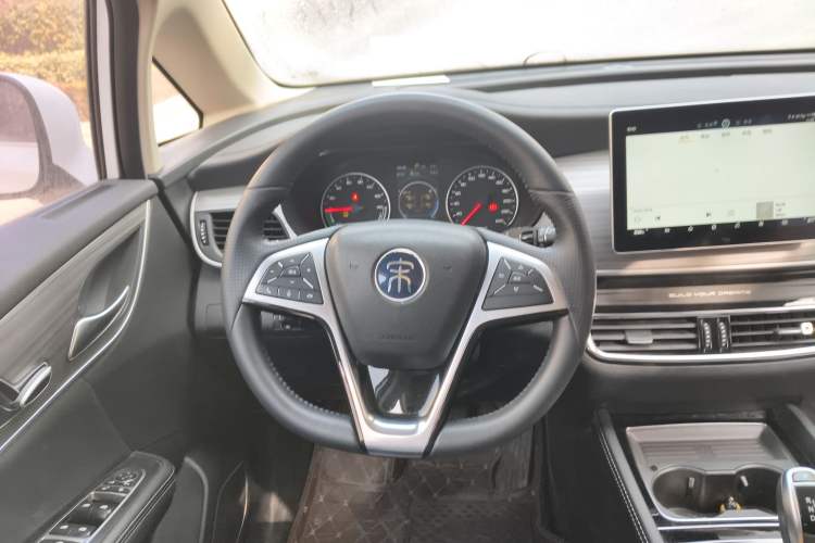 Used BYD Song MAX New Energy 2019 DM 1.5T Smart Connect Advanced 7-Seater China VI Standard