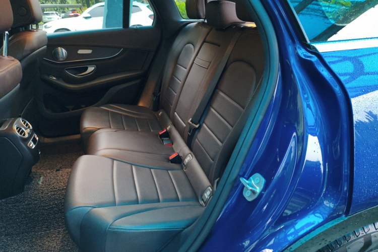 Used Mercedes-Benz GLC 2020 Facelift GLC 300 L 4MATIC Dynamic Edition
