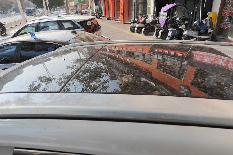 Used Lincoln MKC 2017 2.0T Two-Wheel Drive Deluxe Edition