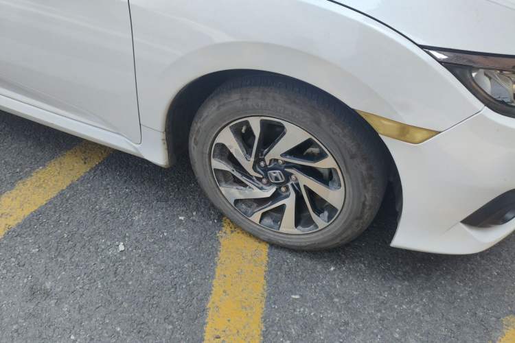 Used Honda Civic 2016 220TURBO CVT Luxury Edition
