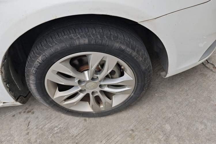 Used Geely Auto Emgrand 2016 Sedan 1.3T CVT Upward Edition
