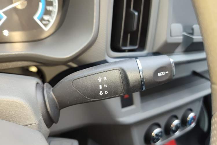 Used Karry Jiangtun E5 2024 230 km Standard Version
