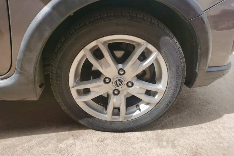 Used CHANGAN CX20 2014 1.4L Manual Sport Edition China V Standard Right Front Wheel Hub