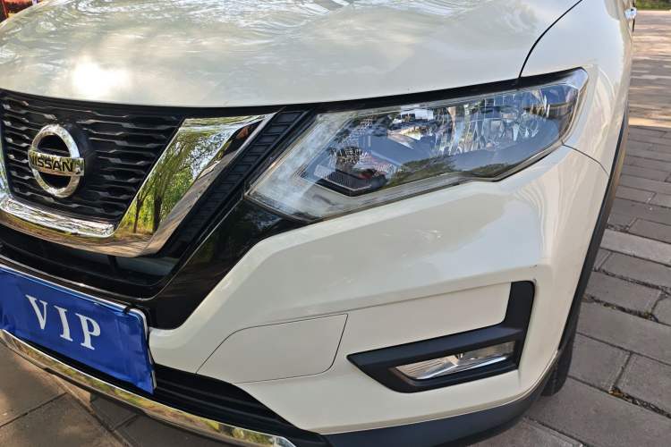 Used Nissan X-Trail 2019 2.0L CVT Comfort Edition 2WD Left Front Headlight