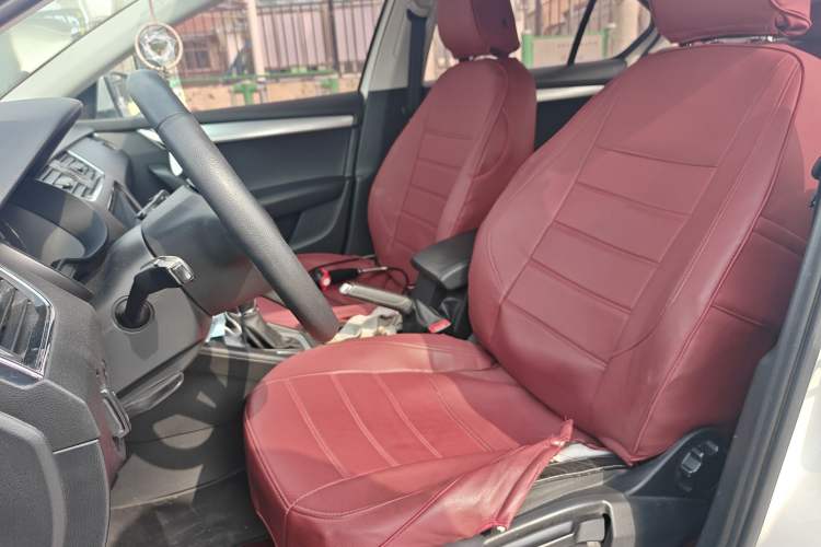 Used Skoda Octavia 2017 1.6L Automatic Chuanxing Edition
