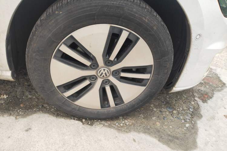 Used Volkswagen Golf Pure Electric 2020 Chariot Pro Right Front Wheel Hub