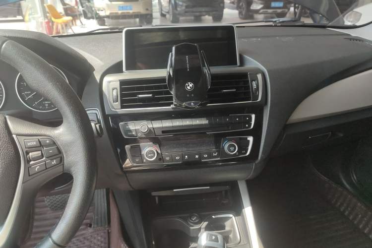 Used BMW 1 Series 2015 120i Leading Model