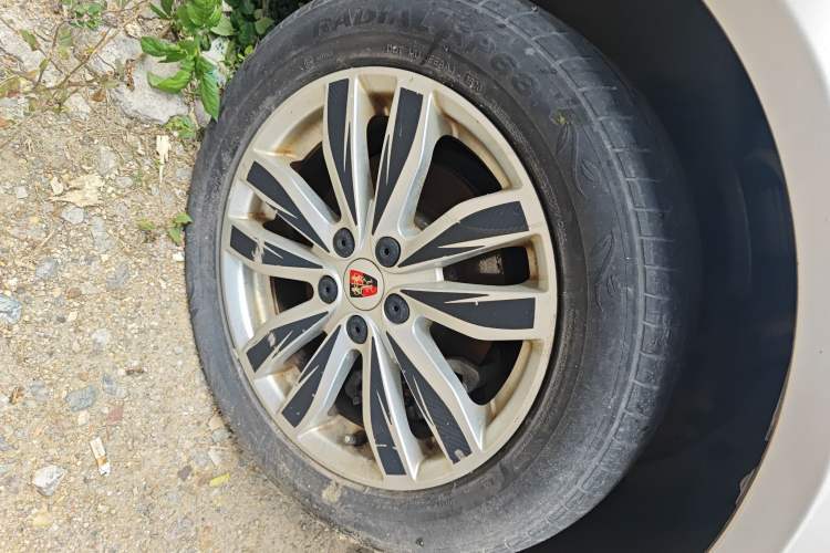 Used Roewe 350 2014 1.5L Automatic Xunda Edition