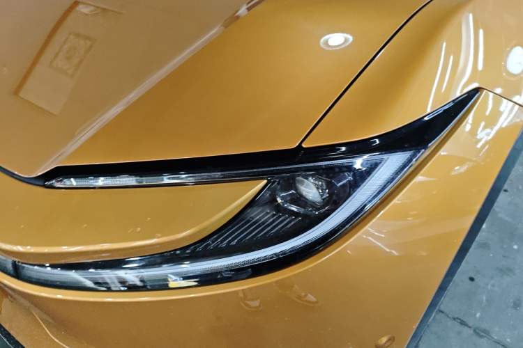 Used Toyota bZ5 2025 Model 550 PRO Smart Driving Edition Left Front Headlight