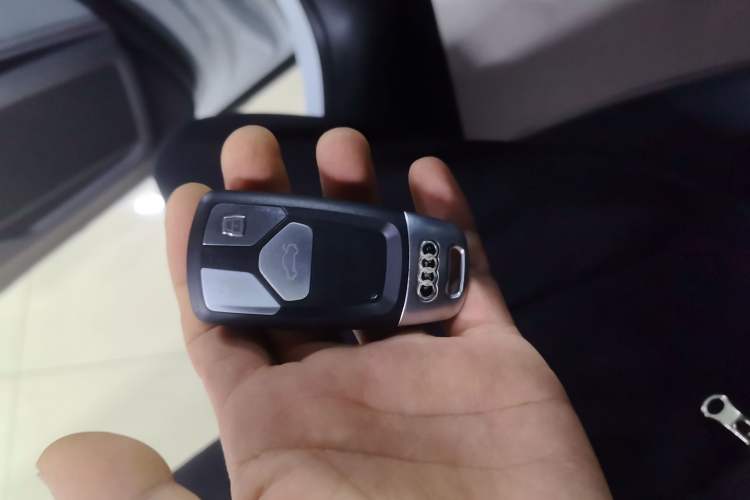 Used Audi Q2L 2018 35 TFSI Fashionable & Elegant Version China VI Emission Standard