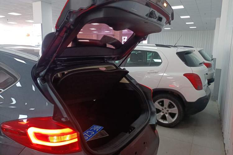 Used Geely Auto Emgrand GS 2016 Sport Edition 1.8L Automatic LingShang Model Trunk