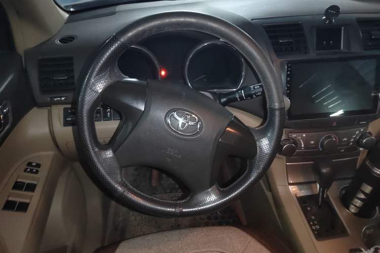 Used Toyota Highlander 2012 2.7L 2WD 5-Seater Elite Edition