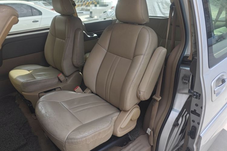 Used Buick GL8 2011 2.4L CT Comfort Edition
