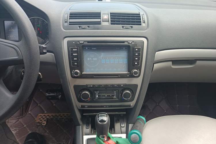 Used Skoda Octavia 2014 1.6L Automatic Yijun Edition