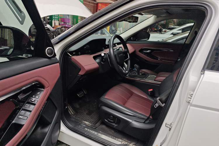 Used Land Rover Range Rover Evoque New Energy 2021 Aurora L P300e Luxury Edition