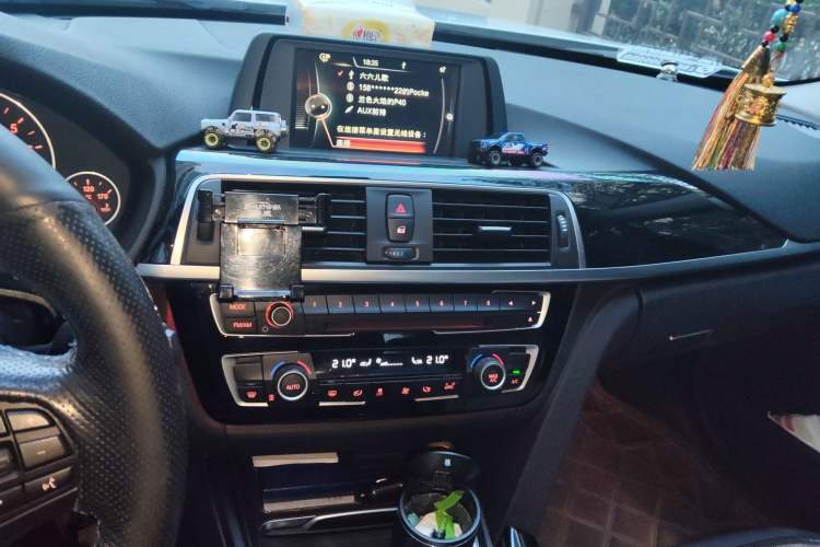 Used BMW 3 Series 2017 318i Fashion Model
