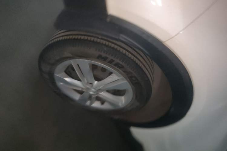 Used Nissan Kicks 2017 1.5L Manual Cool Dynamic Edition
