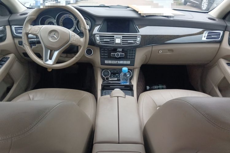 Used Mercedes-Benz CLS 2012 CLS 300 CGI Center Console