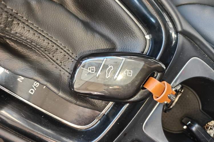 Used Roewe i5 2019 20T Automatic Intelligent Connectivity Super-Power Supreme Edition