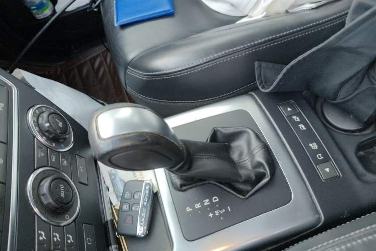 Used Land Rover Freelander 2 2013 2.0T Si4 HSE Gasoline Version Gear Lever