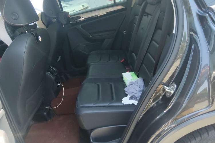 Used Volkswagen Tayron 2019 330TSI Two-Wheel Drive Luxury Model China VI Standard